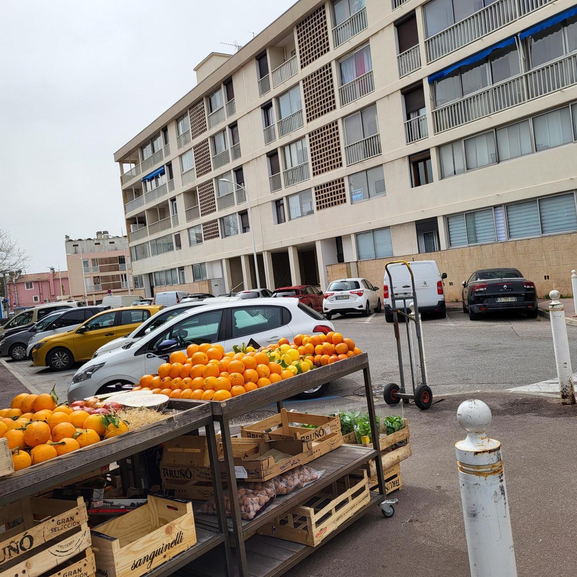 Apartmán A 50M Du Port De Carry-Cote Bleue Exteriér fotografie